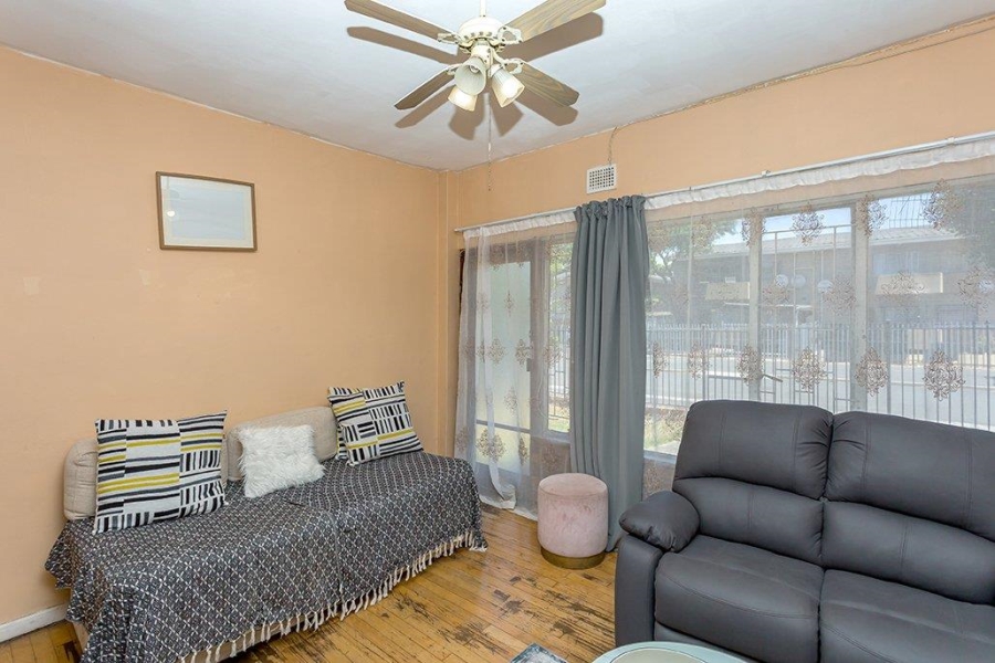 2 Bedroom Property for Sale in Parow Valley Western Cape